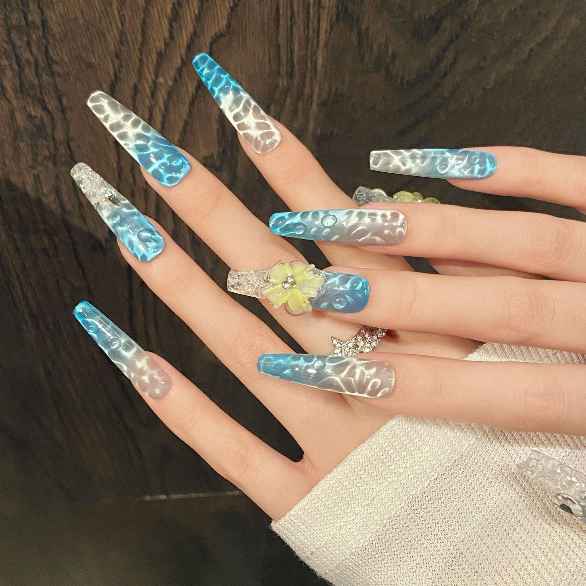 Aqua Ripple
