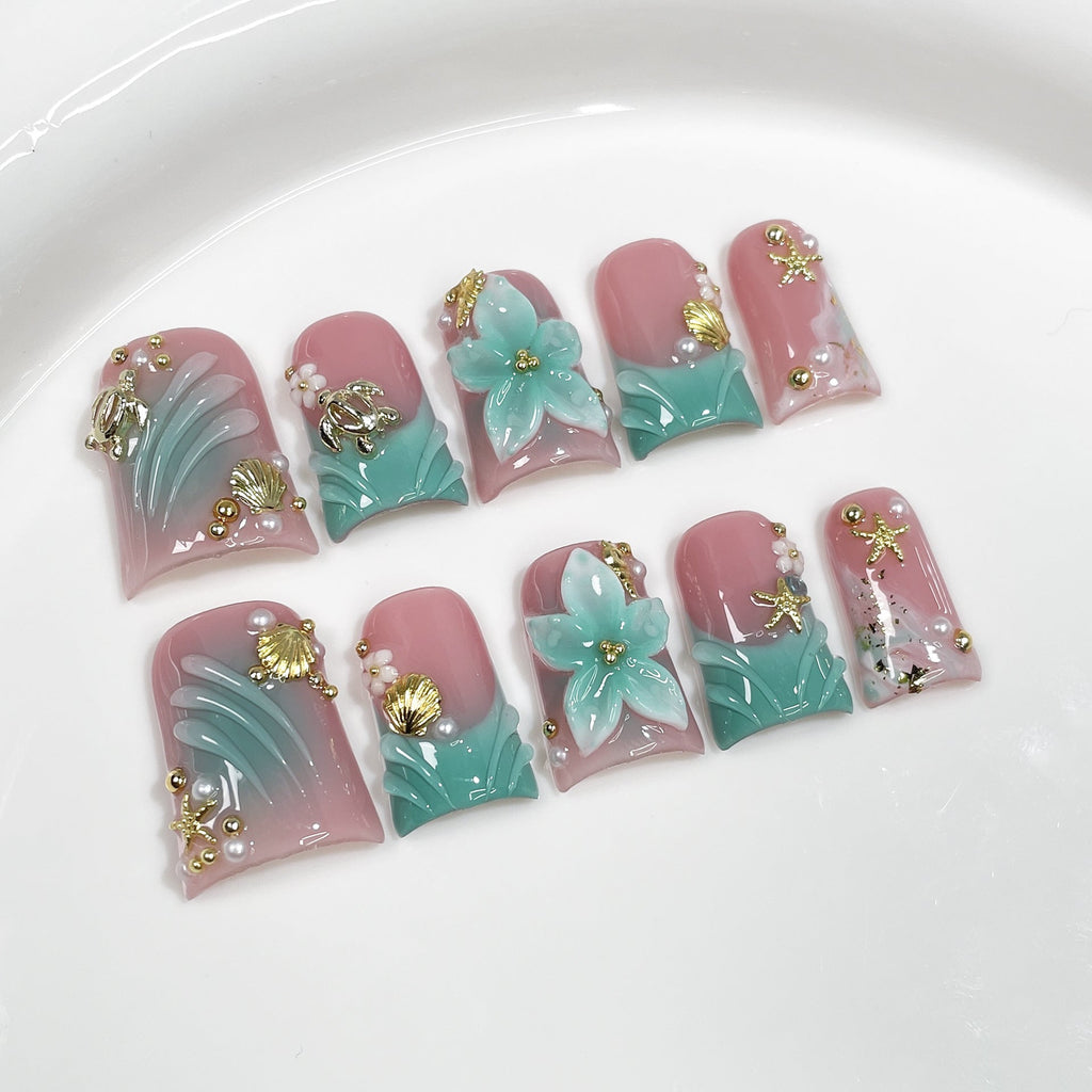 Aqua Bloom