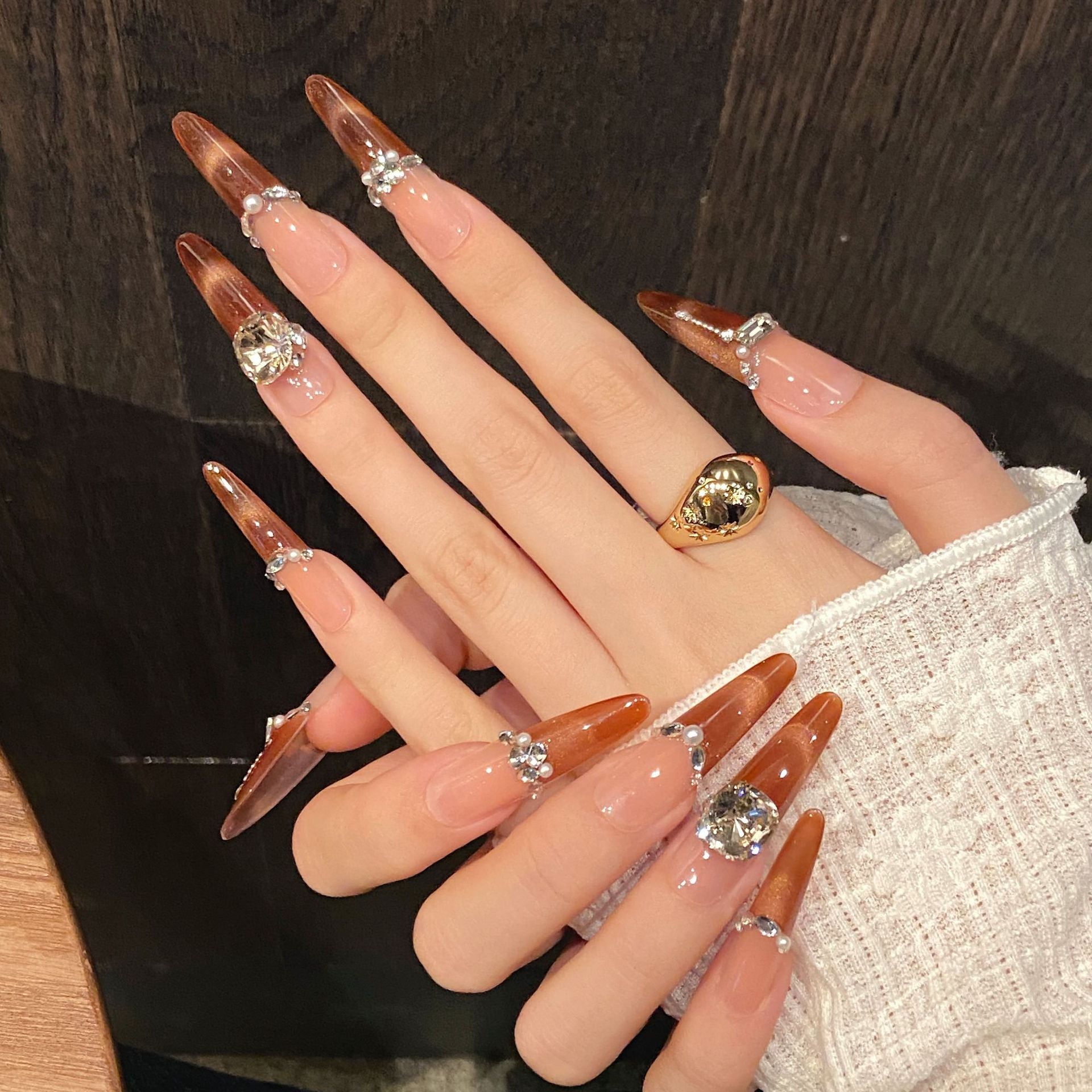 Chestnut Luxe