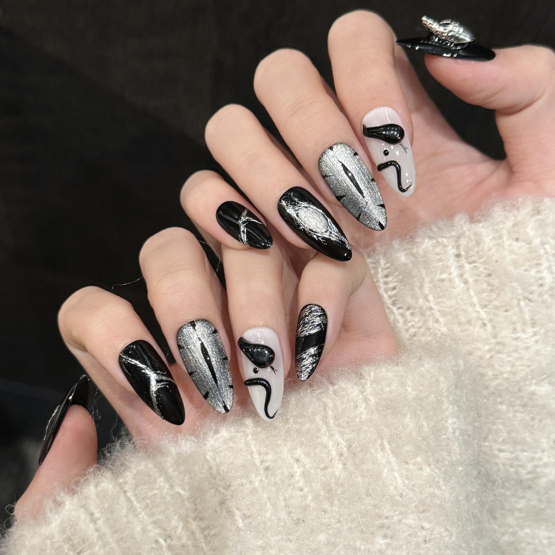 Noir Serpent