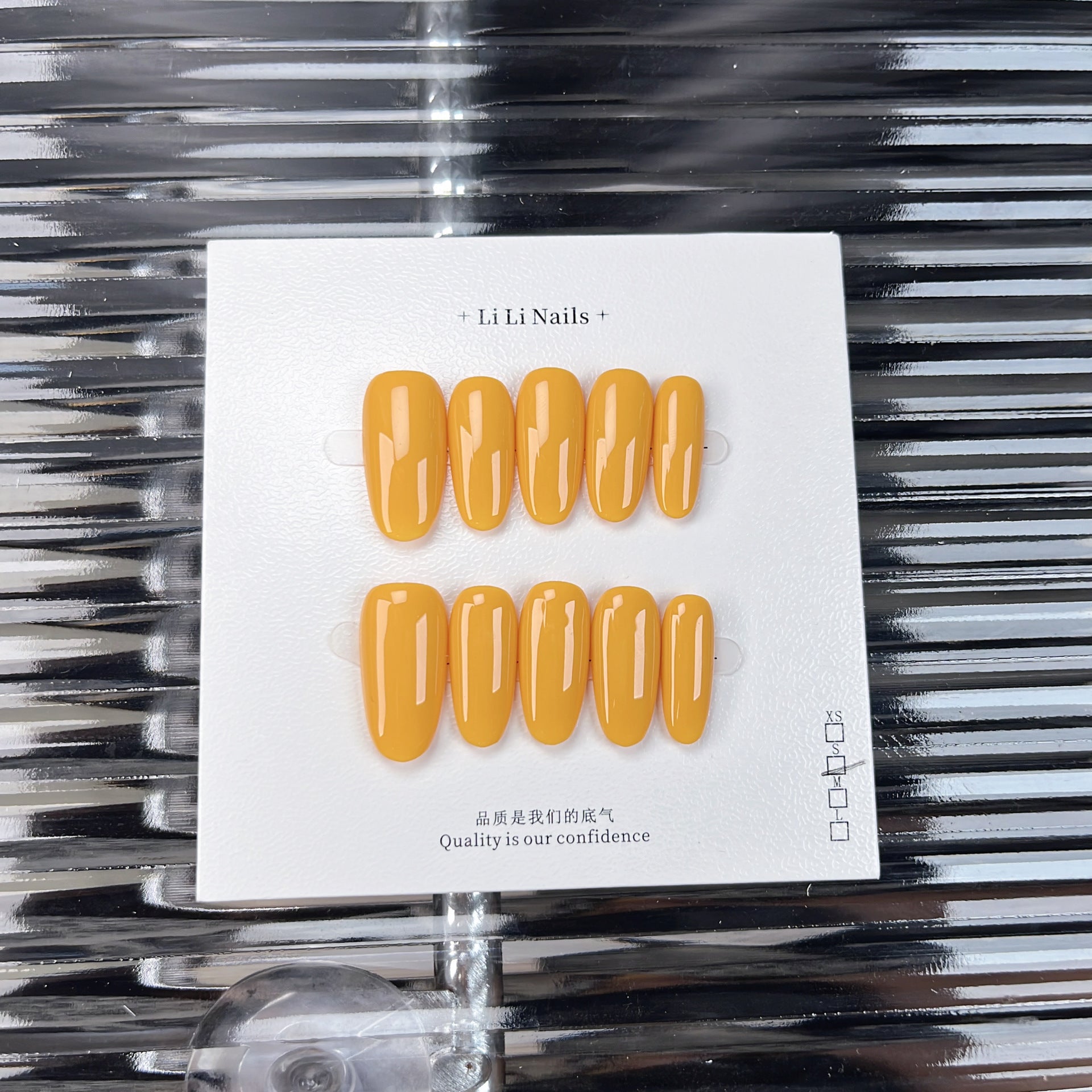 The Essential Solids | Medium Oval