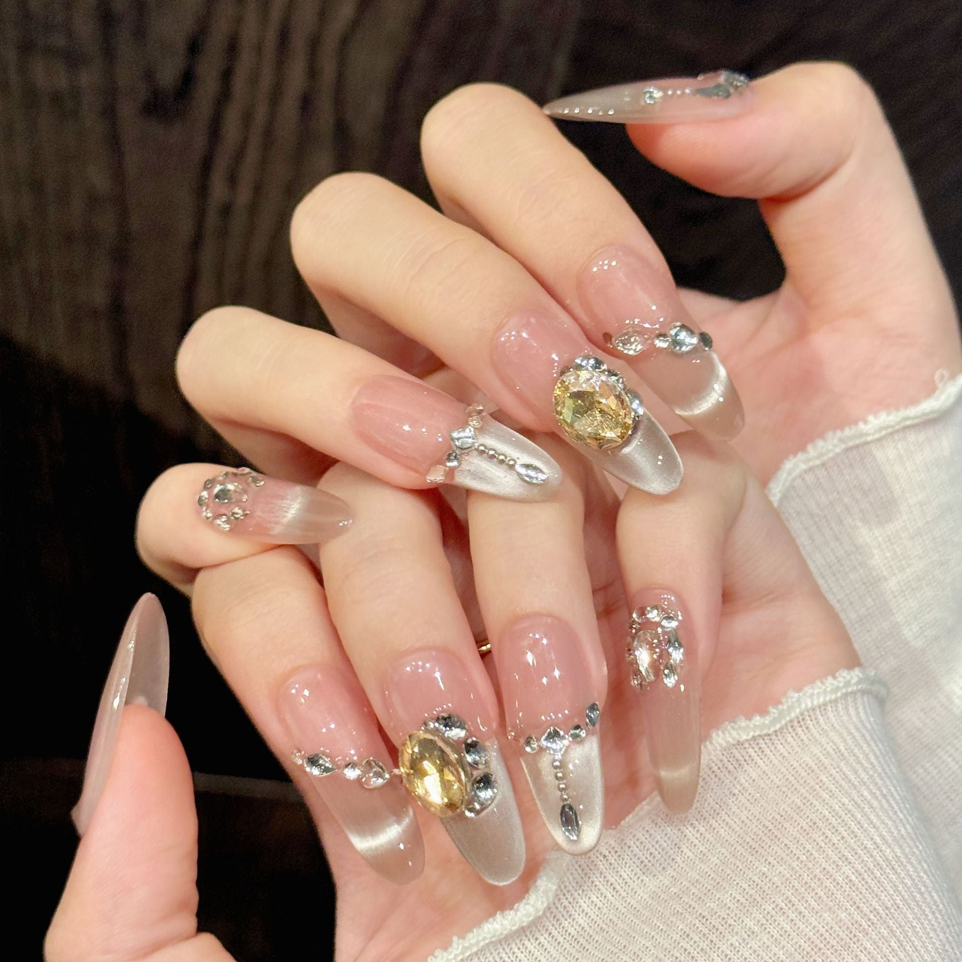 Nude Crystal