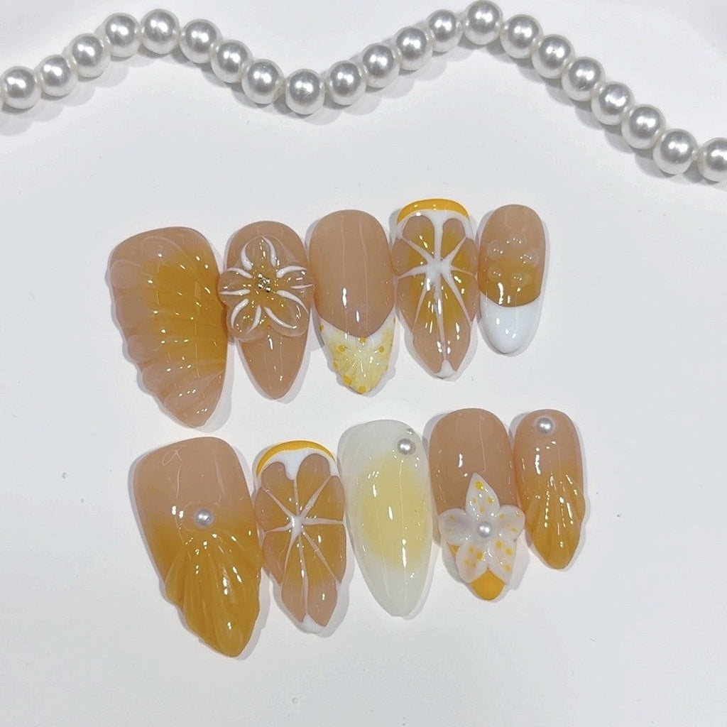 Amber Bloom