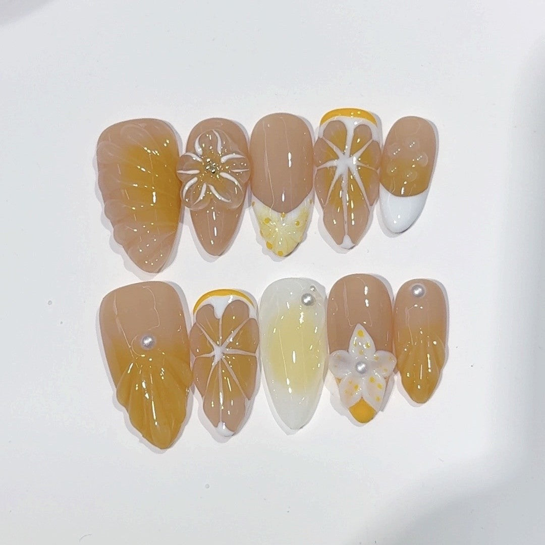 Amber Bloom